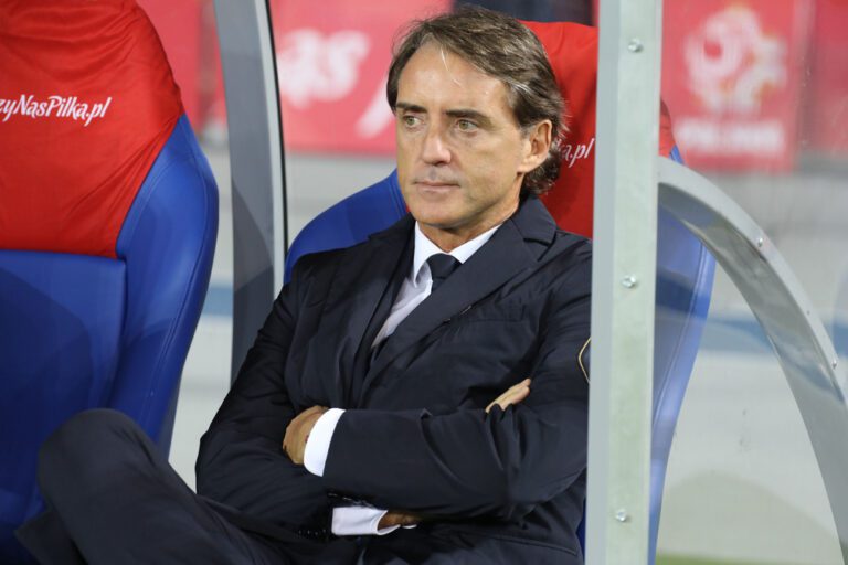Roberto Mancini es nuevo entrenador de la selección de Arabia Saudita