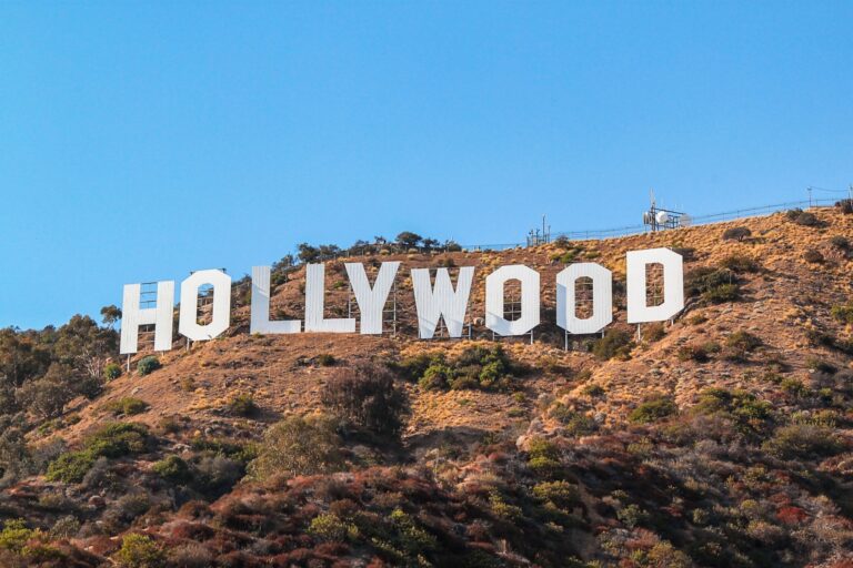 Hollywood dice adiós al cubrebocas