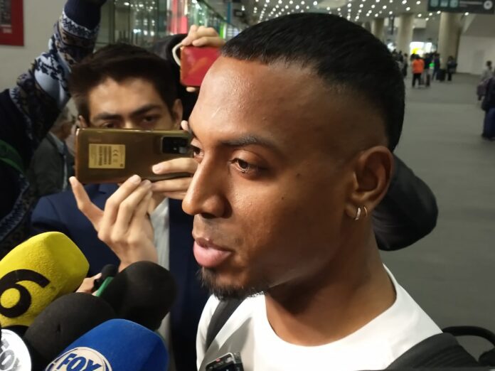 Willer Ditta, Imagen de Edgar Flores