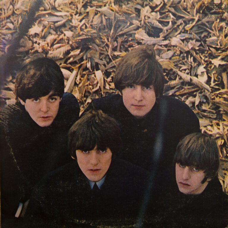 Hijos de John Lennon y Paul McCartney graban canción