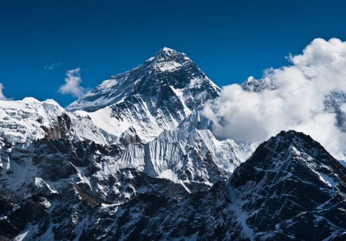montaña-everest-india-nepal