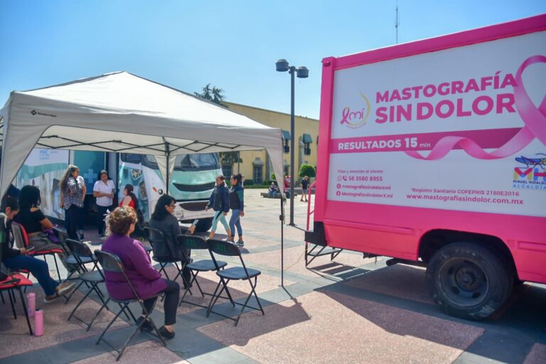 Cruz Roja y AMIIF donan mastografías en Alcaldía Miguel Hidalgo