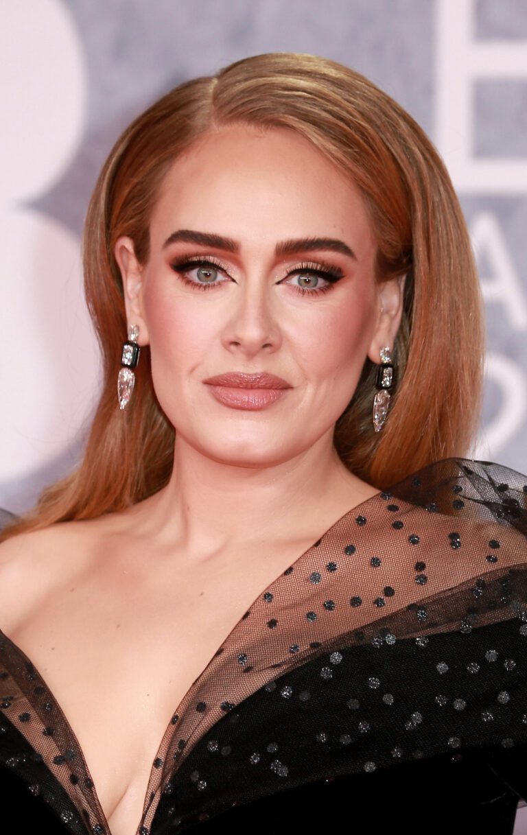 Adele podría convertirse en embajadora de los muñecos Simi