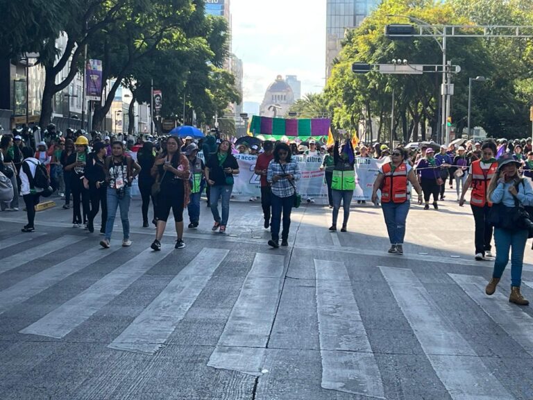 Reportan Saldo Blanco durante marcha pro aborto en CDMX