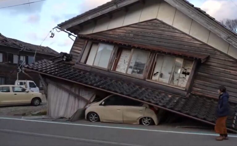Aumentan a 57 los muertos por sismo en Japón