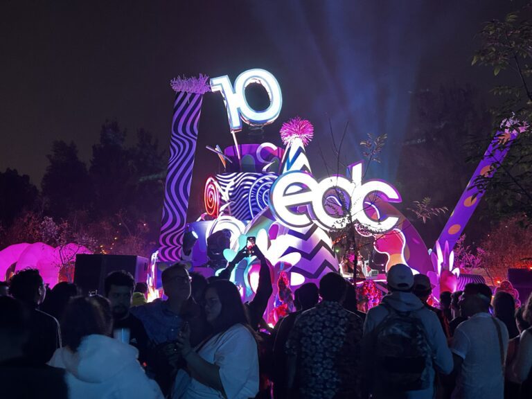 EDC celebra 10 años con más de 300 mil personas