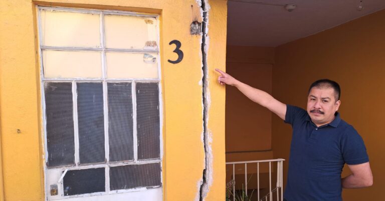 Pese al alto riesgo, vecinos de Mixcoac no pueden dejar sus departamentos tras microsismos