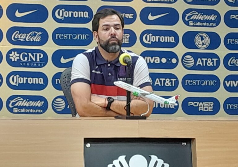 Gustavo Leal abandona su cargo como entrenador del Atlético de San Luis