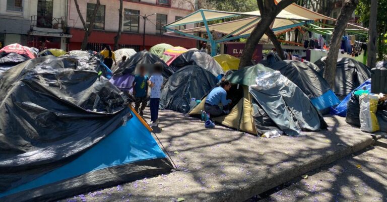 Campamento migrante en colonia Juárez ha causado tensión entre vecinos y haitianos