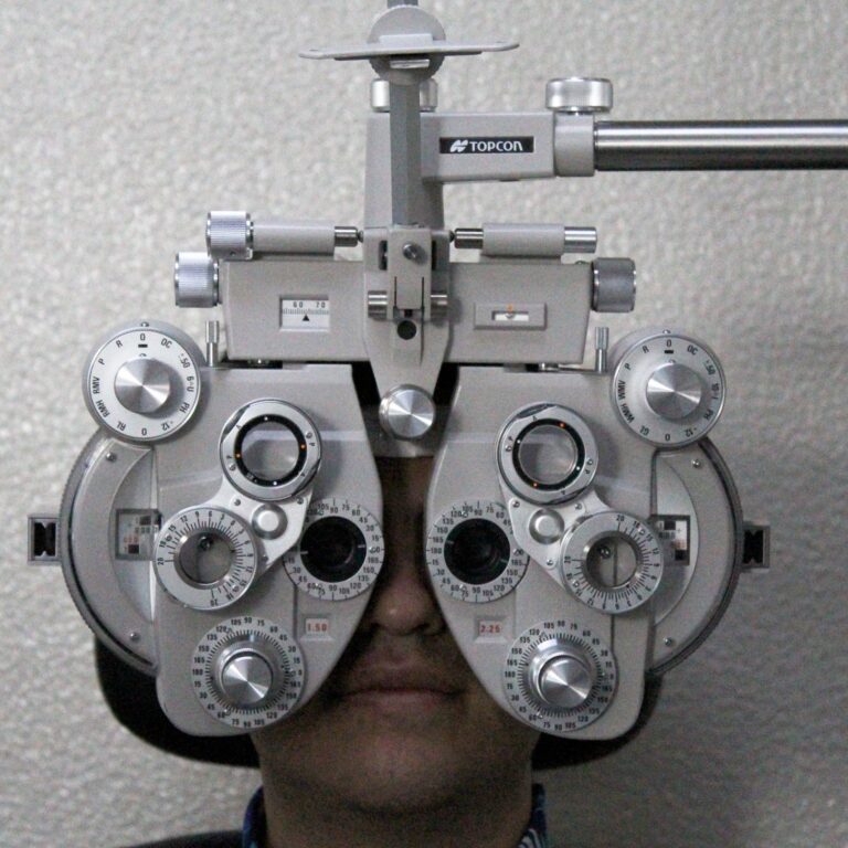 Detección oportuna y tratamiento pueden evitar ceguera irreversible por glaucoma: Issste