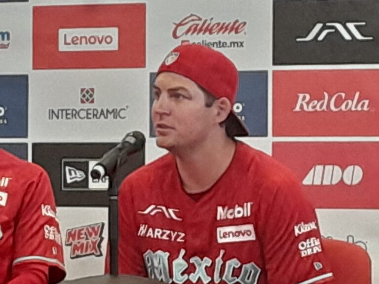Trevor Bauer, lanzador de los Diablos Rojos del México. Foto: Guillermo García/ACIR Deportes