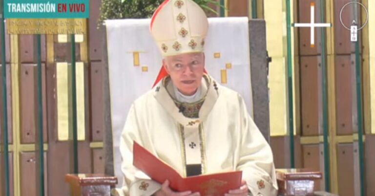 Cardenal Aguiar Retes pide reconocer la dignidad de toda persona