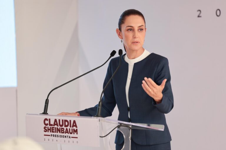 Acude la presidenta Claudia Sheinbaum a la toma de posesión de Rocío Nahle como gobernadora de Veracruz