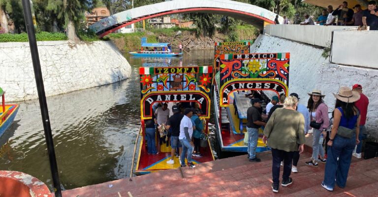 Aumentan los precios de las trajineras en Xochimilco: esto opinan los turistas