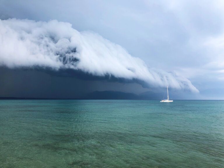 Reportan como desaparecida a otra embarcación en el puerto de Sisal, en Yucatán