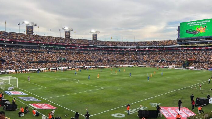 Más de 35 mil aficionados arropan a Tigres