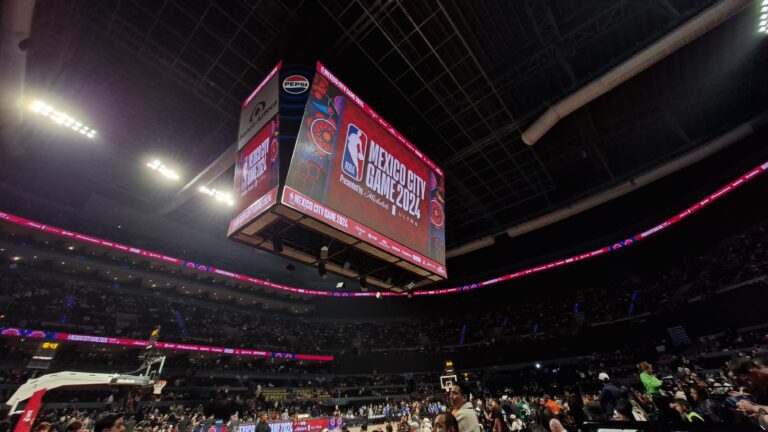 NBA Mexico City Game 2024. Foto: Edgar Flores/ACIR Deportes