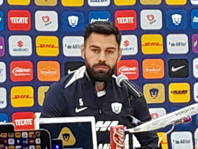 Rubén Duarte, defensa de Pumas durante una conferencia de prensa. Foto: Guillermo García/ACIR Deportes