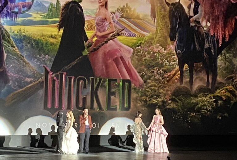 Ariana Grande y Cynthia Erivo emocionan a fans mexicanos de “Wicked”