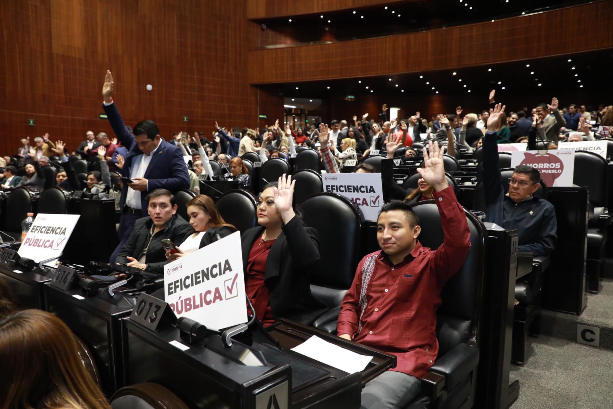 Estas son las nuevas secretarías que diputados avalaron crear