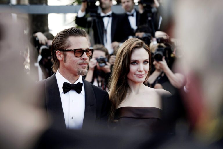 Brad Pitt y Angelina Jolie por fin firmaron su divorcio