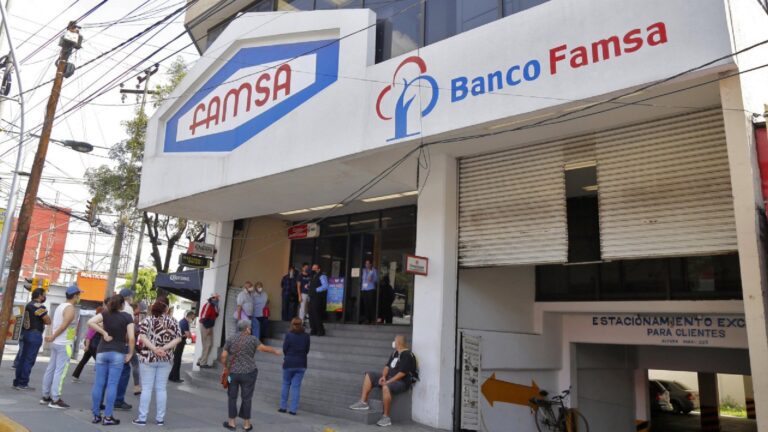 Vinculan a proceso a cinco directivos de Banco Ahorro Famsa por falsificar informes