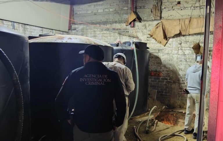 Agentes federales ubican y deshabilitan dos tomas clandestinas en Tlalnepantla