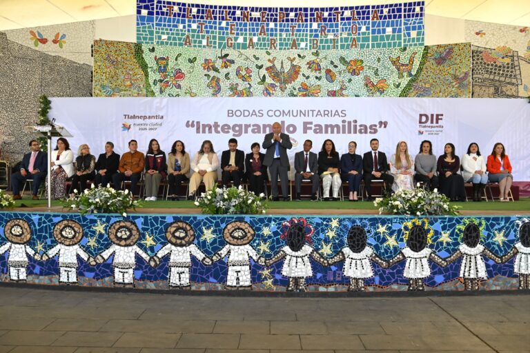 Este 14 de febrero 46 parejas unieron sus vidas en las Bodas Colectivas de Tlalnepantla