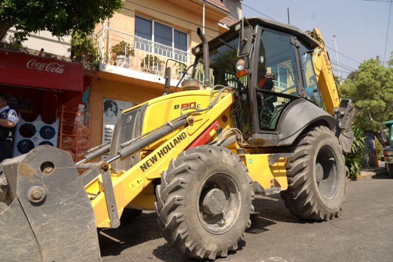 Arranca programa de rehabilitación de vialidades urbanas en Tlalnepantla