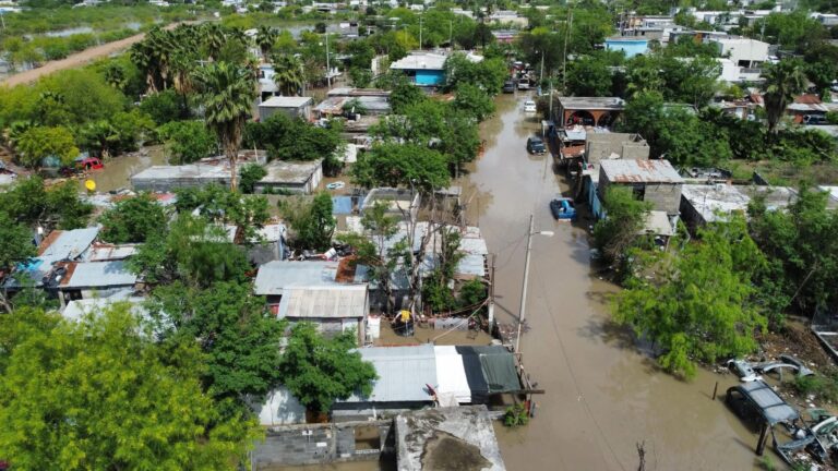 Operativo de emergencia en Tamaulipas: rescatan a casi 2 mil personas y evacúan más de 667 mil m³ de agua
