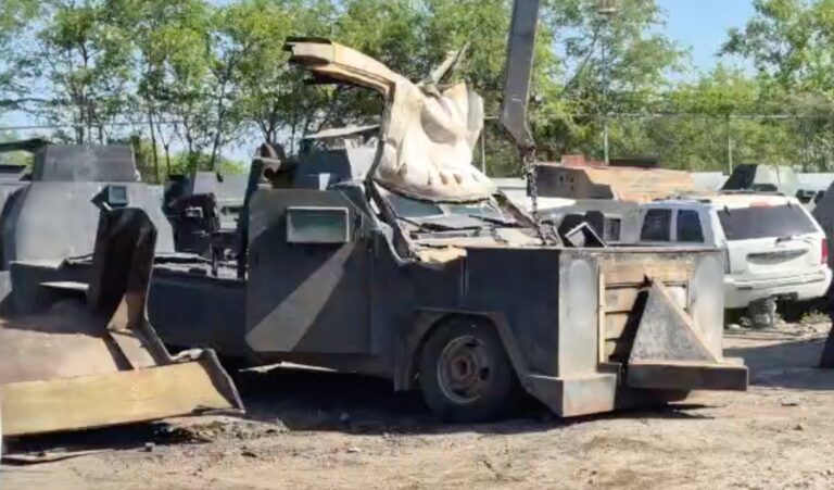 FGR destruye 32 “monstruos” en Tamaulipas