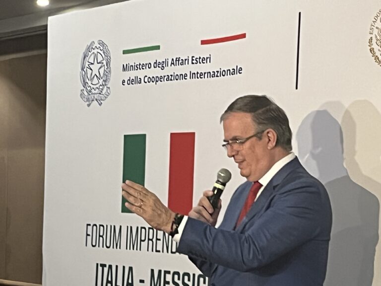 Gravar remesas no es justo ya que afecta a los más pobres: Marcelo Ebrard