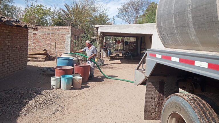 Conagua distribuye más de 33 millones de litros de agua en nueve estados por estiaje