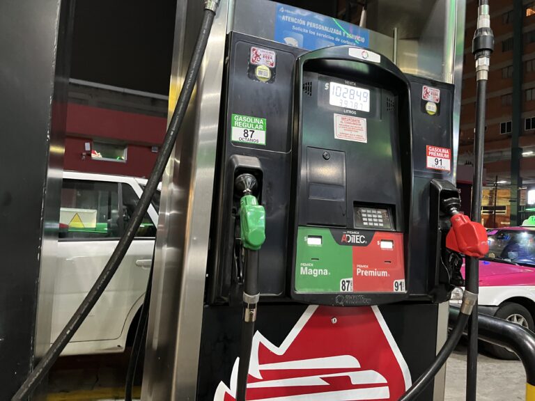 El gobierno federal mantiene vigente su política de cero subsidio a combustibles