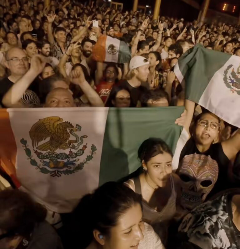 Molotov lleva su rock a Europa