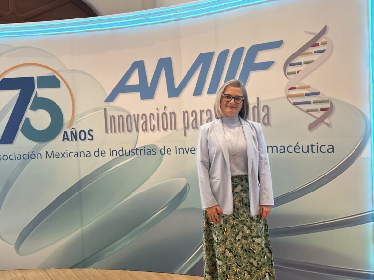 Variante ómicron LP8.1 será la vacuna para prevenir COVID en temporada invernal 2025. Pfizer en pláticas con Cofepris para autorización
