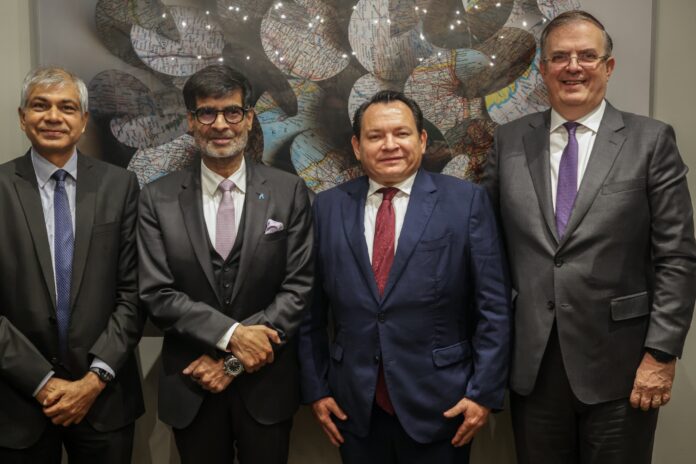 Joaquín Díaz Mena, Marcelo Ebrard