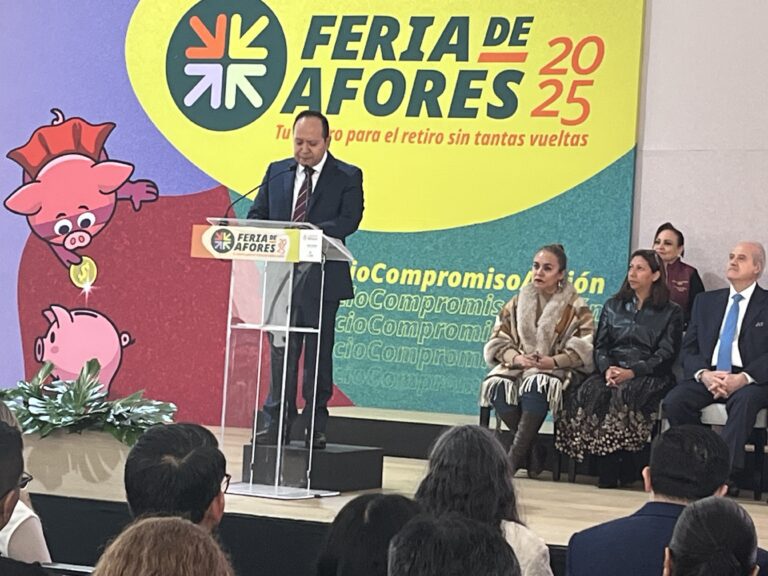 Consar advierte de falsos gestores o coyotes que ofrecen tramitar retiros por desempleo