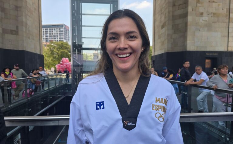 MARIA DEL ROSARIO ESPINOZA MEDALLISTA DE TAEKWONDO FOTO: ARTURO SANGUINO/ACIR DEPORTES