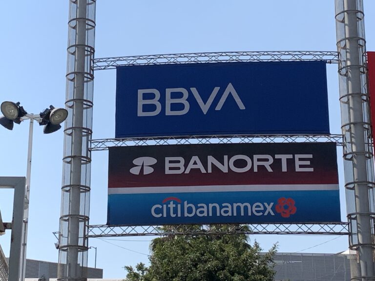 Jueves no habrá actividad financiera en el país