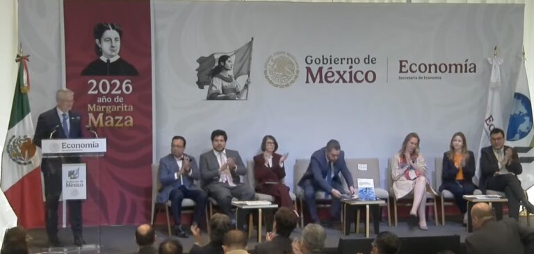 Aumentar la matrícula en programas de educación técnica profesional y fortalecer carreras STEM recomendó OCDE a México
