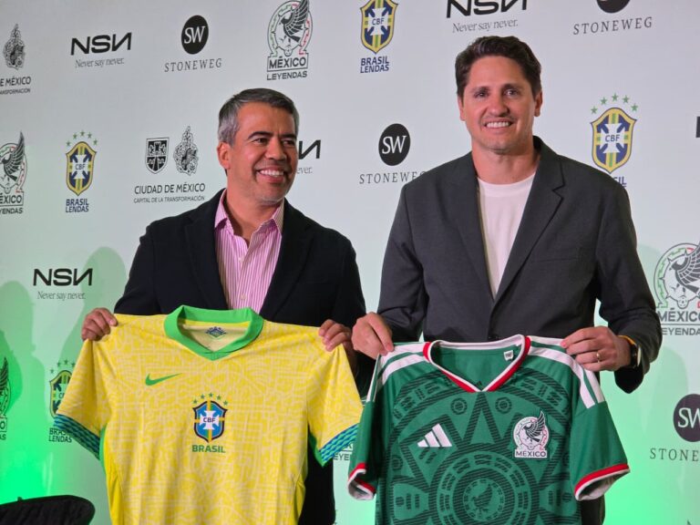 Pável Pardo dijo que Javier Aguirre decidirá si llama a Álvaro Fidalgo