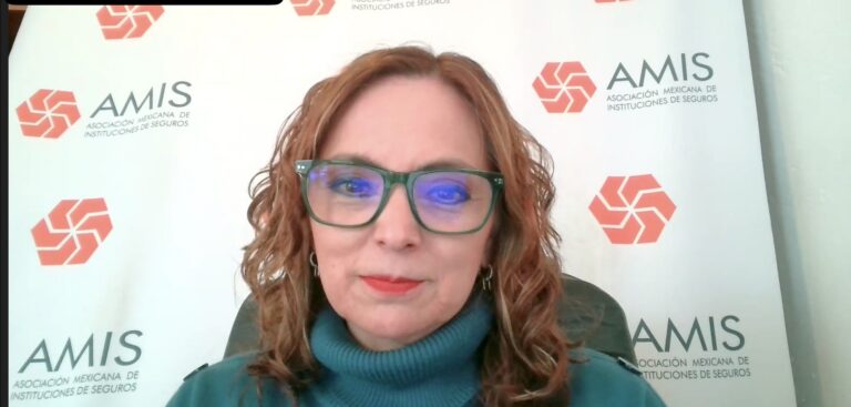 En 2025 aumentó 4.4% el número de personas que cuenta con un seguro de gastos médicos: AMIS