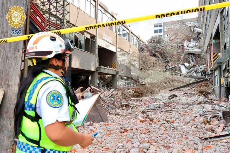 La Fiscalía capitalina analiza incumplimientos en materia de seguridad por derrumbe en San Antonio Abad