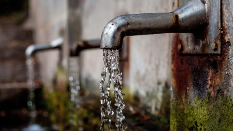 Conagua investiga descargas irregulares ante mala calidad de agua en Guadalajara
