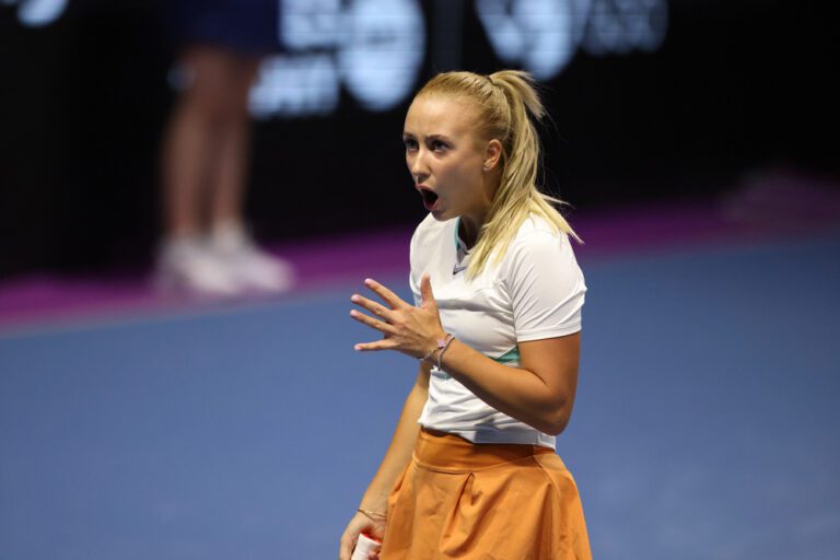 La austríaca Anastasia Potapova clasifica a semifinales en Madrid