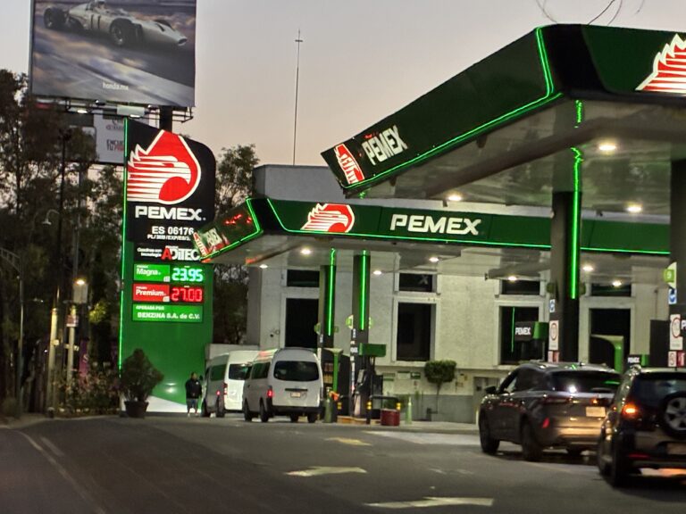 Seguirán subsidios a combustibles, hay condiciones para hacerlo: Hacienda