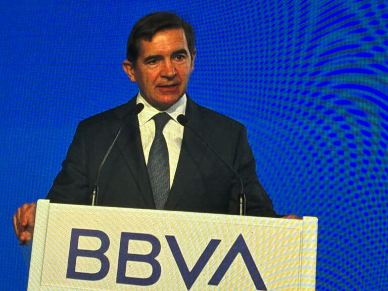 En medio de un entorno complejo México tiene que impulsar la inversión: BBVA México