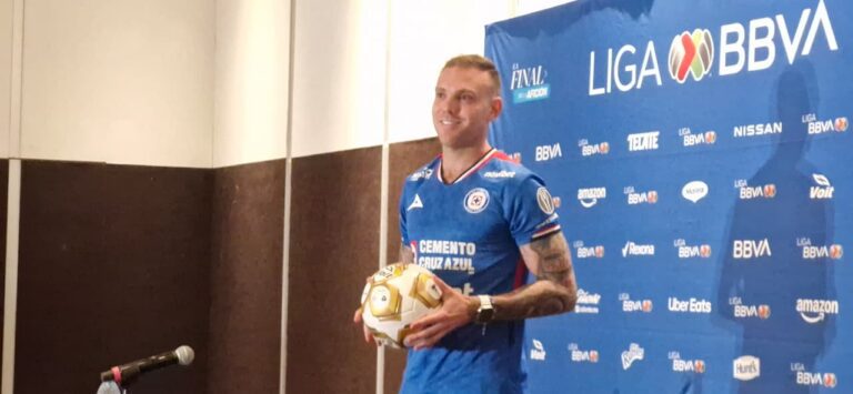 Willer Ditta quiere el título para que Joel Huiqui se mantenga al frente de Cruz Azul