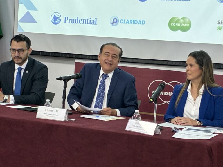 Condusef presenta el FUS “Formato Único Universal de Seguros”